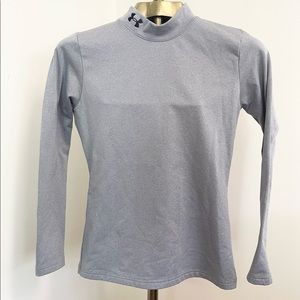 Awesome Under Armour coldgear long sleeve
